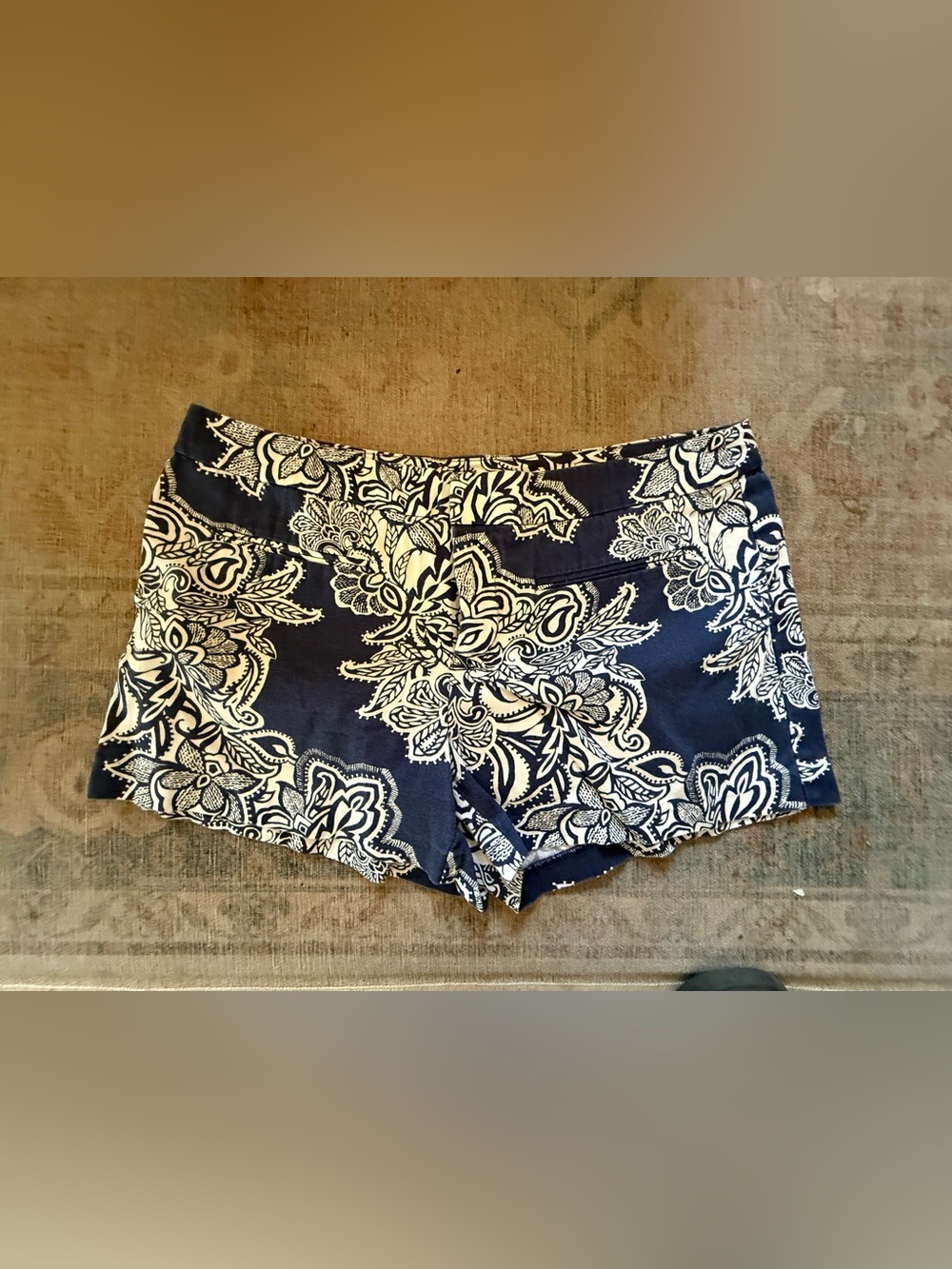 Gap-cotton chino Navy Floral Print Women's Shorts